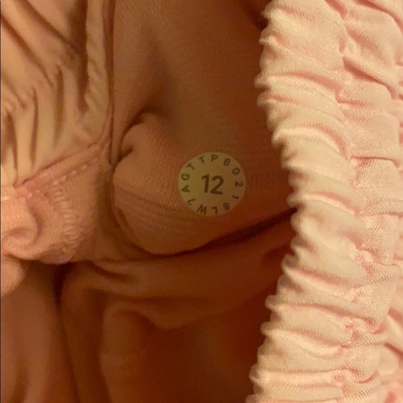 Lululemon Miami Pink Hotty Hot 4” - Picture 5 of 5